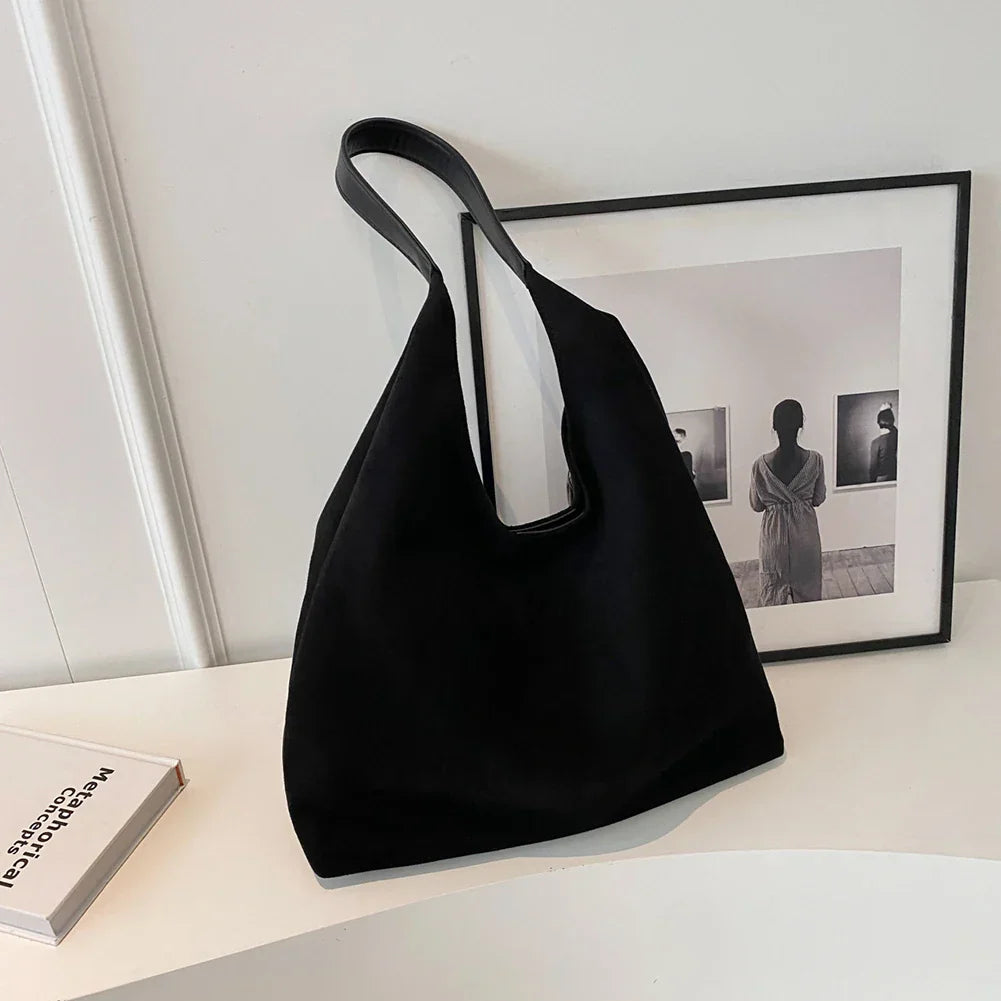 Elora | Weiche Wildledertasche