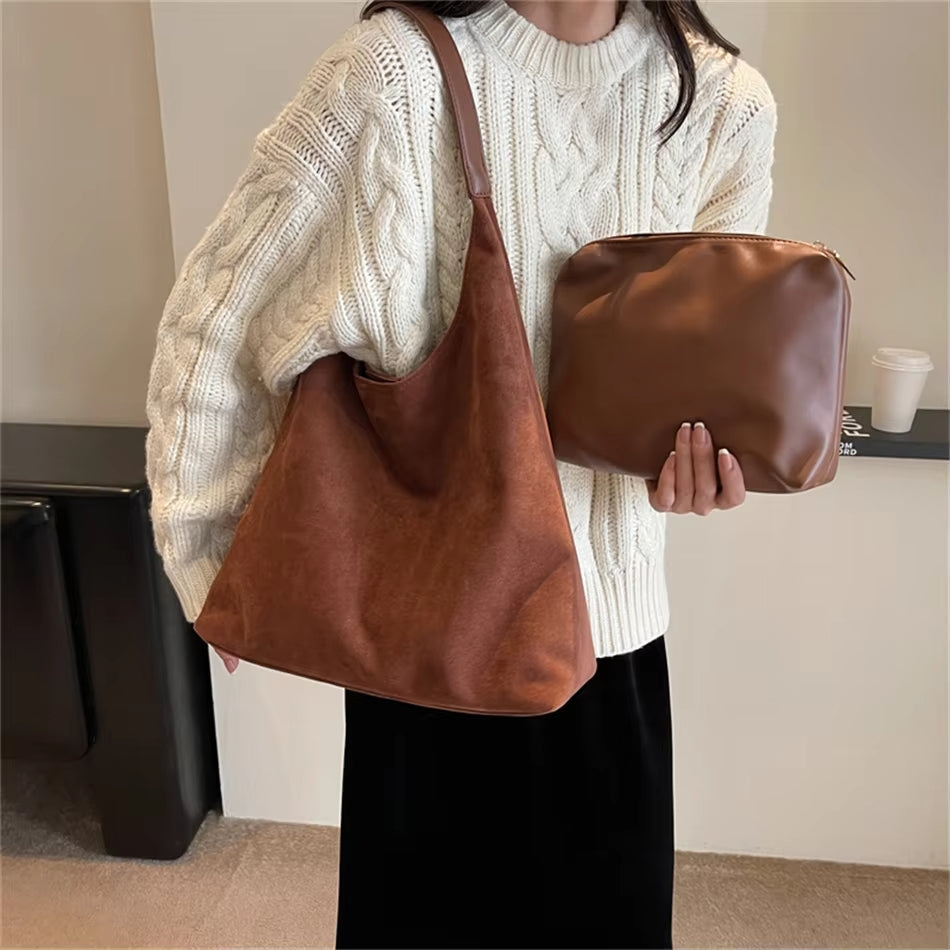 Elora | Weiche Wildledertasche