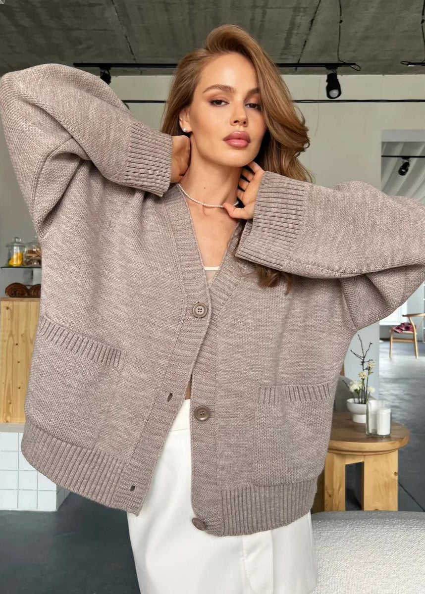 Lilly | Elegante Oversize-Strickjacke